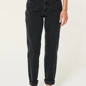 Hollister high rise black washed mom jeans size 25